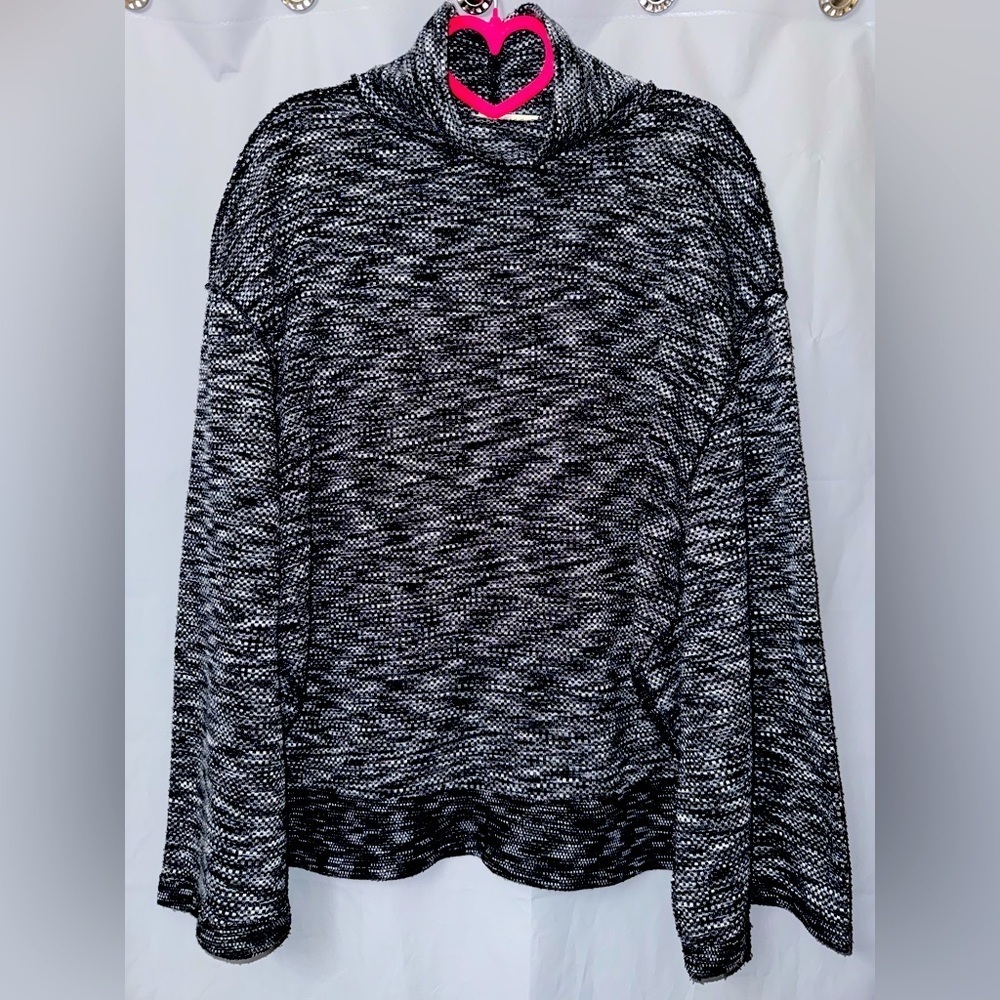 We The Free Oversized Sunny Days Turtleneck Sweater Size M